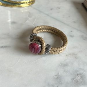 Button snap bracelet